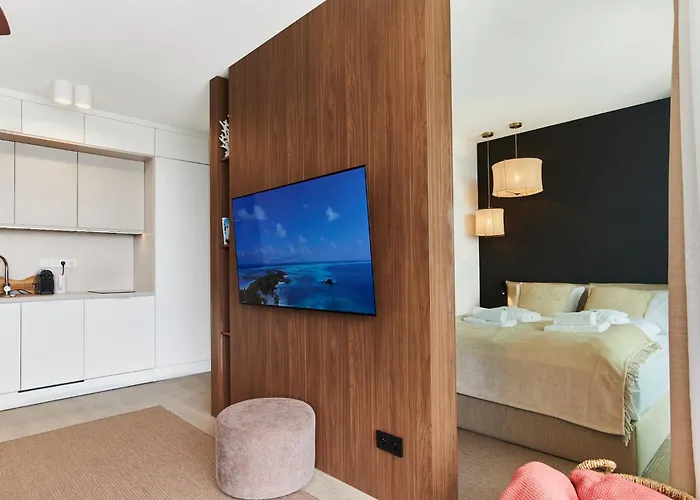 Wave - Style - Sea View * 미엥지즈드로예